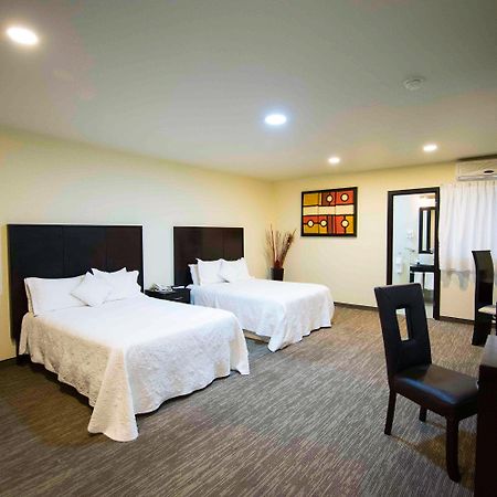 Wyndham Garden Aguascalientes Hotel & Casino 外观 照片