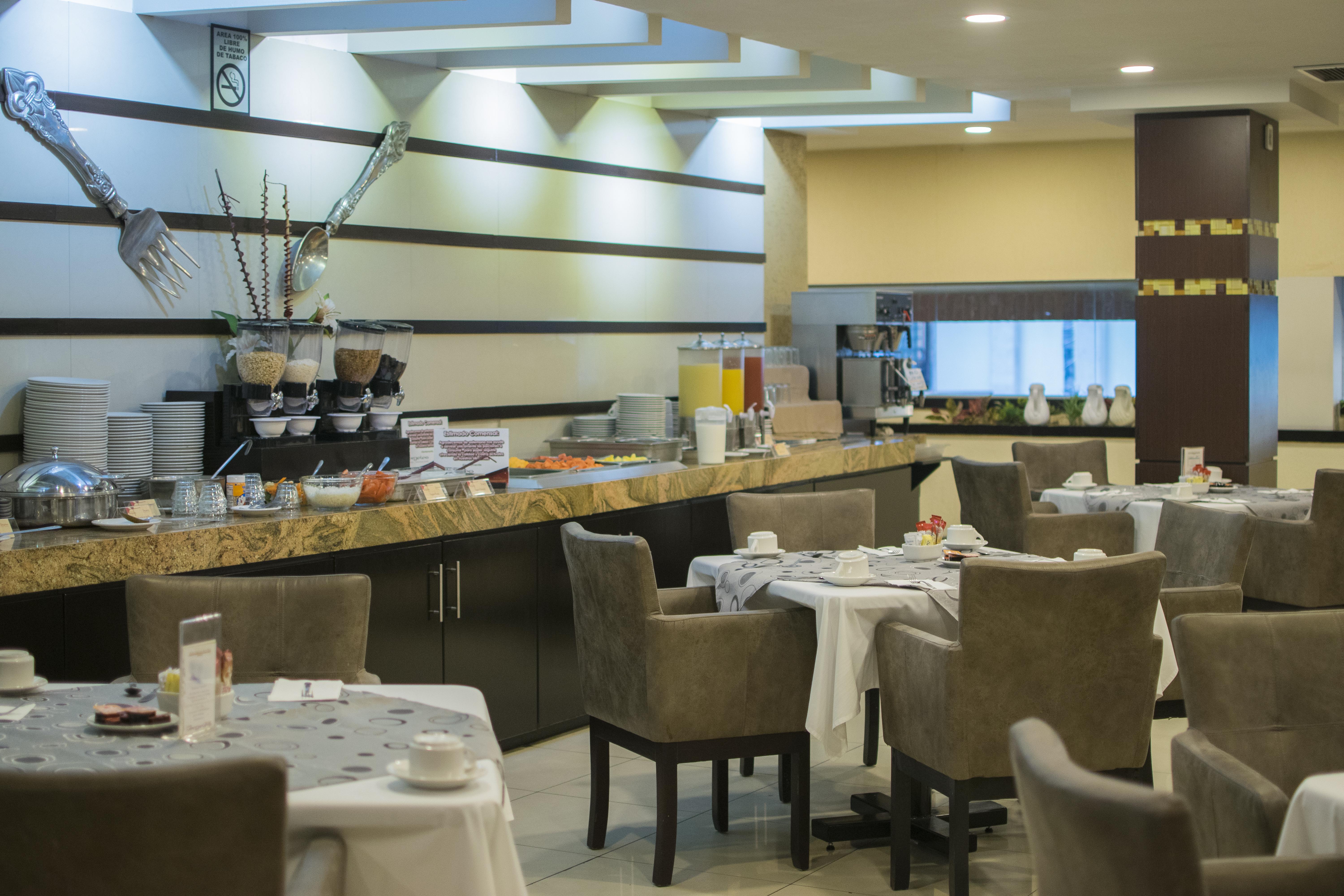 Wyndham Garden Aguascalientes Hotel & Casino 外观 照片