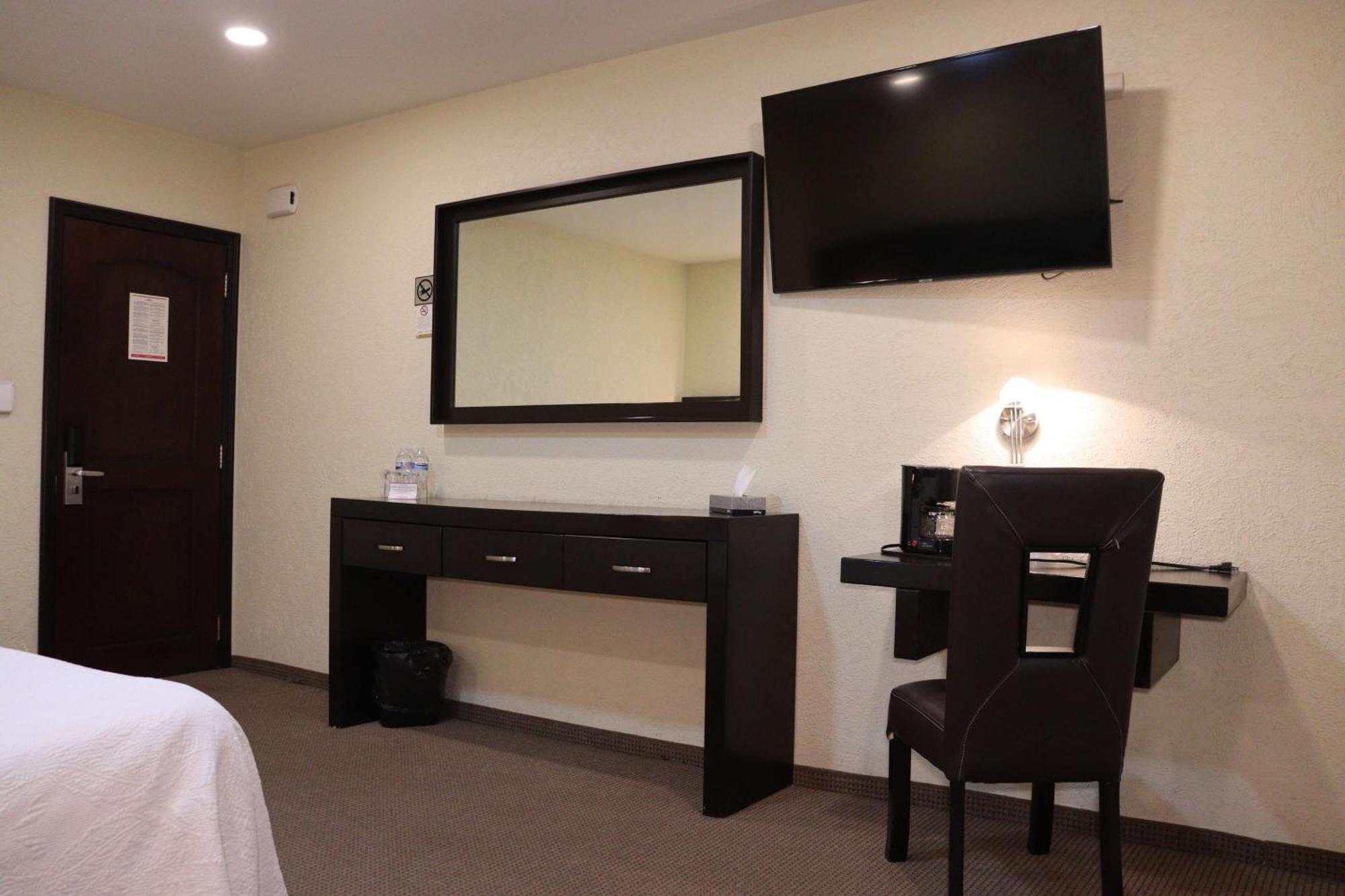 Wyndham Garden Aguascalientes Hotel & Casino 外观 照片