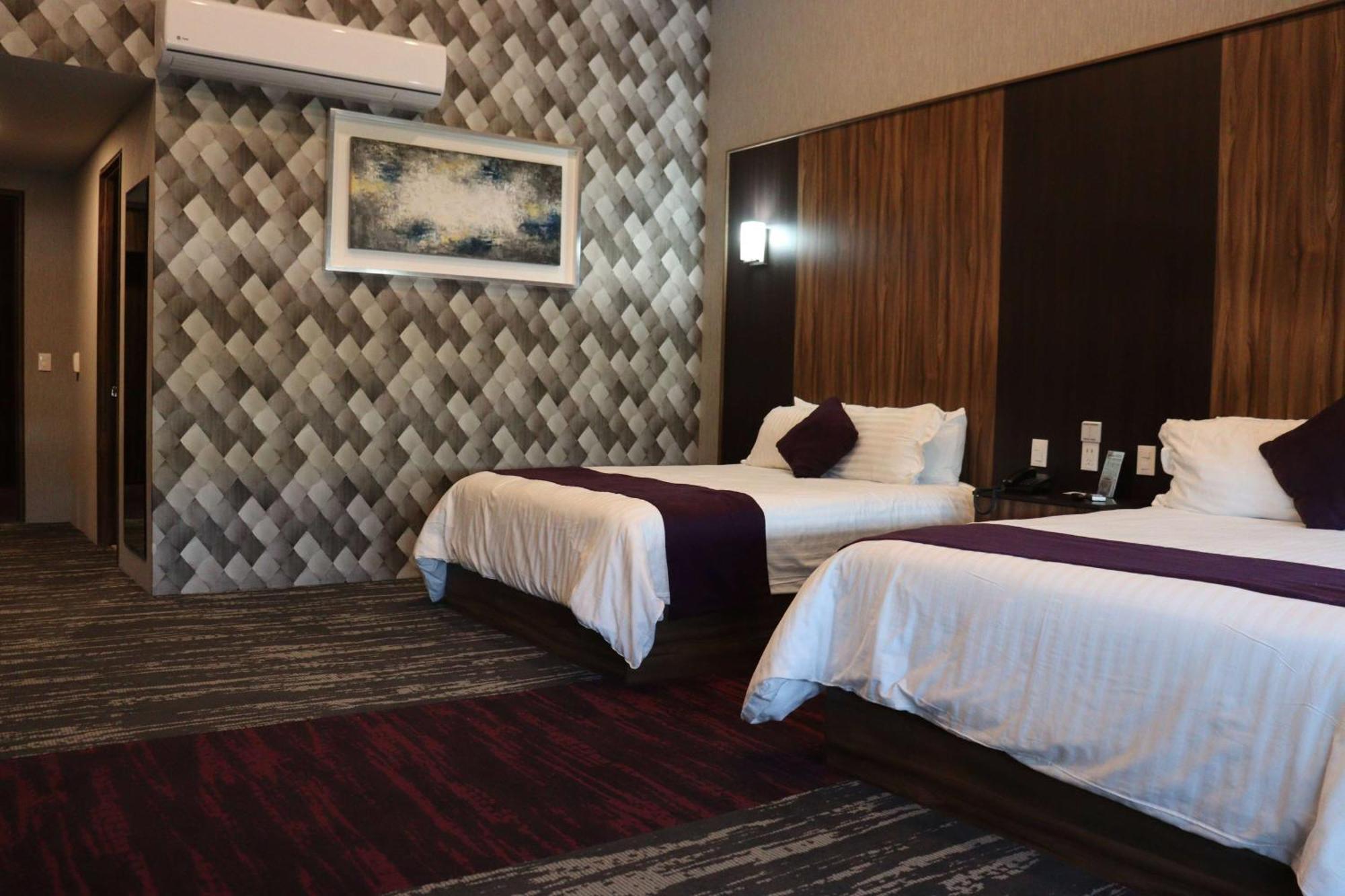 Wyndham Garden Aguascalientes Hotel & Casino 外观 照片